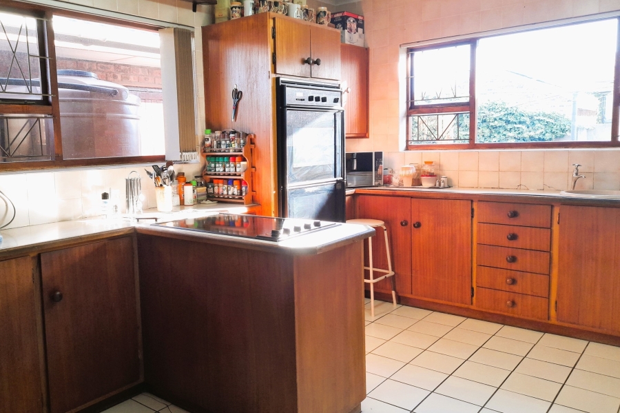 4 Bedroom Property for Sale in Walmer Downs Eastern Cape